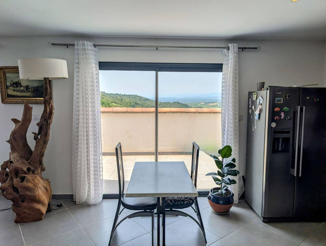 Maison à VILLENEUVE-DE-BERG