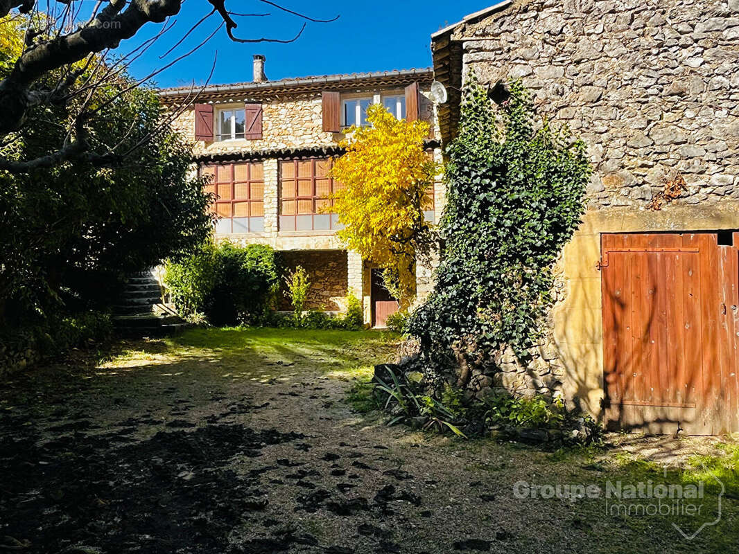 Maison à GOUDARGUES