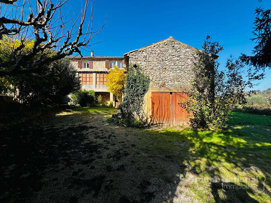 Maison à GOUDARGUES