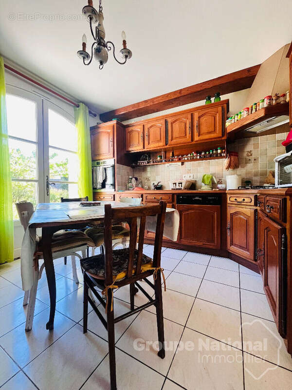 Maison à BAGNOLS-SUR-CEZE