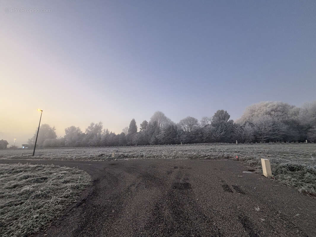 Terrain à LA GENEYTOUSE
