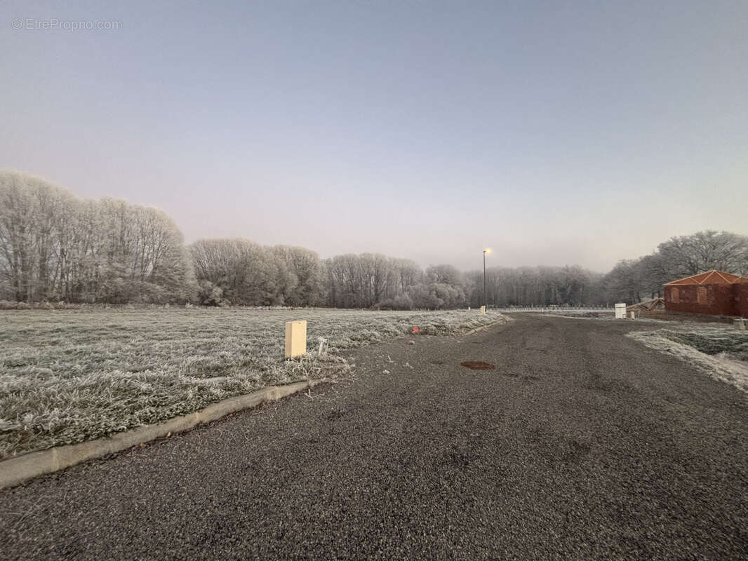 Terrain à LA GENEYTOUSE