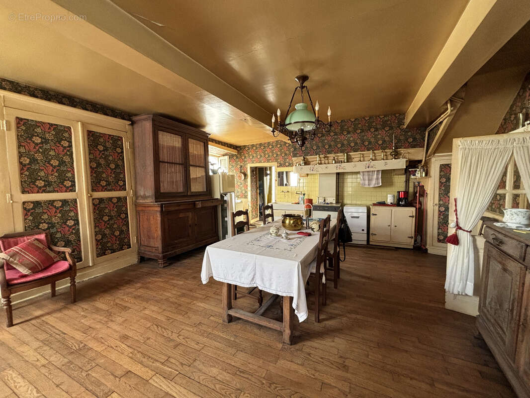 Maison à ROCHECHOUART