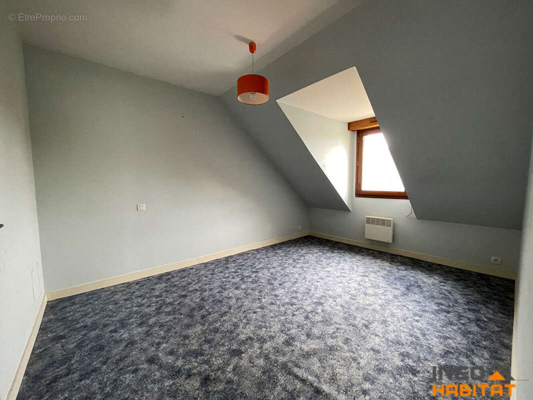 Maison à LA MEZIERE