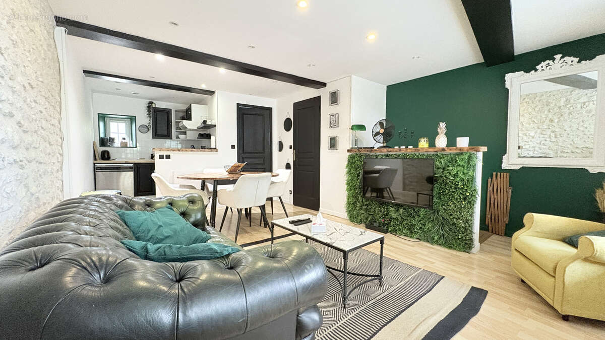 Appartement à MESCHERS-SUR-GIRONDE