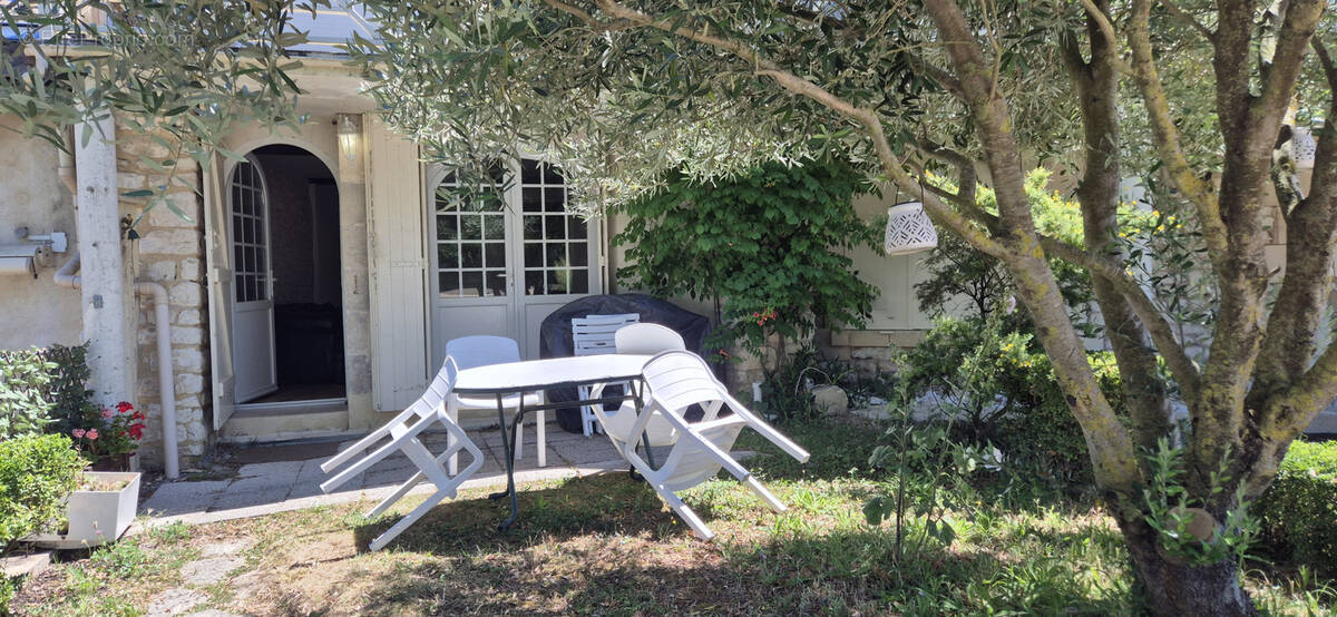 Appartement à MESCHERS-SUR-GIRONDE