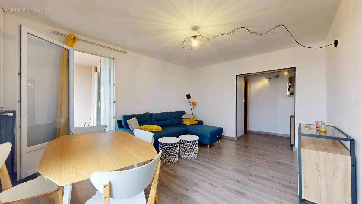 Appartement à NIMES