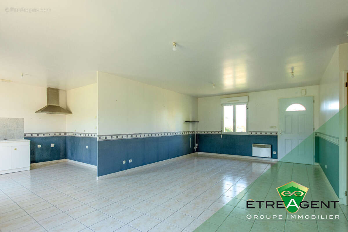 Maison à SAINTE-MARGUERITE-DE-L&#039;AUTEL