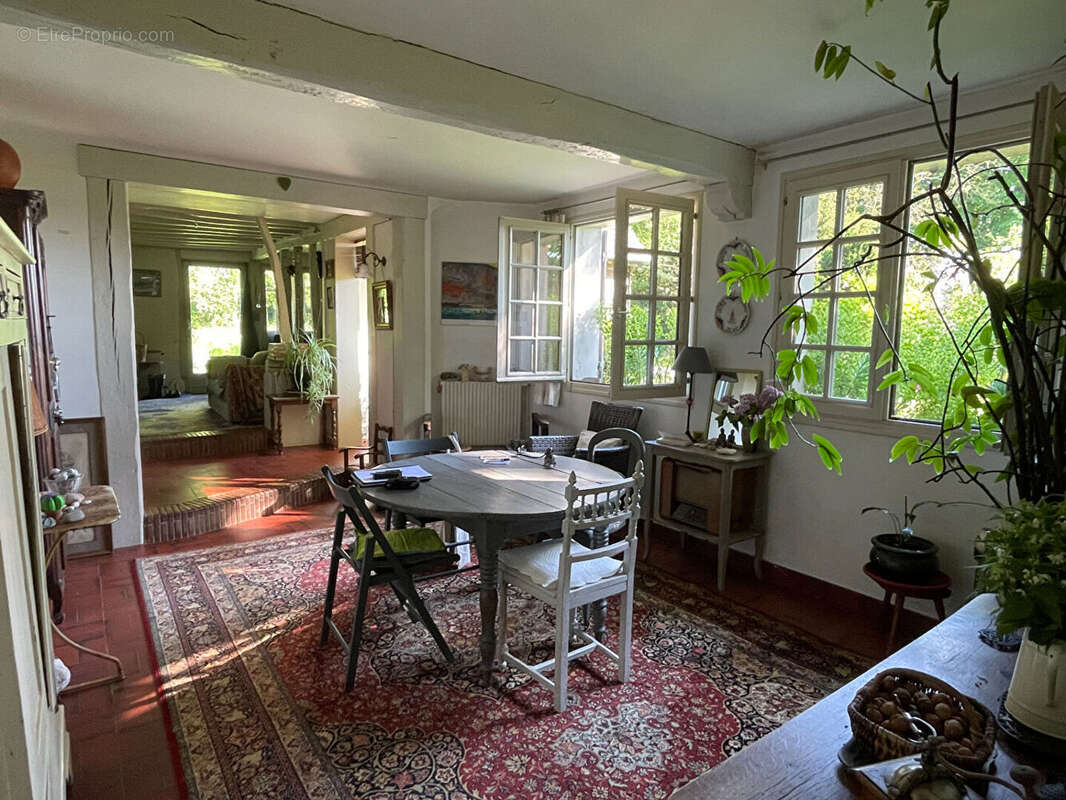 Maison à LE BEC-THOMAS