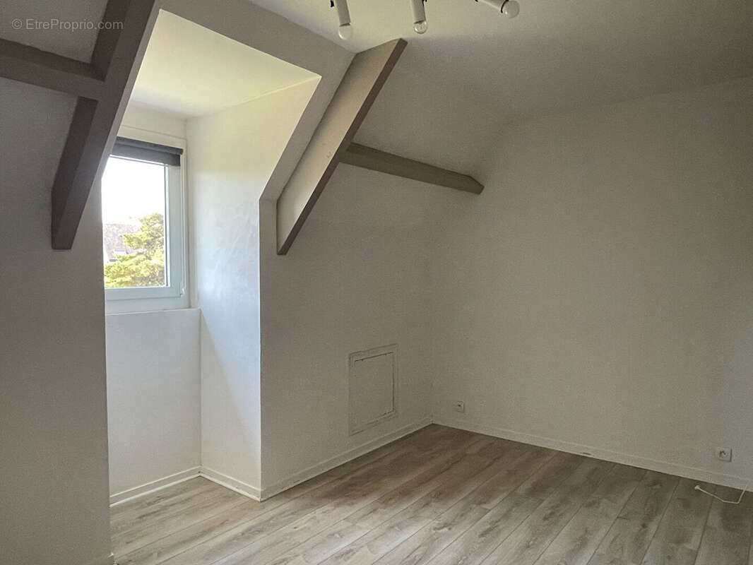 Maison à LA SAUSSAYE