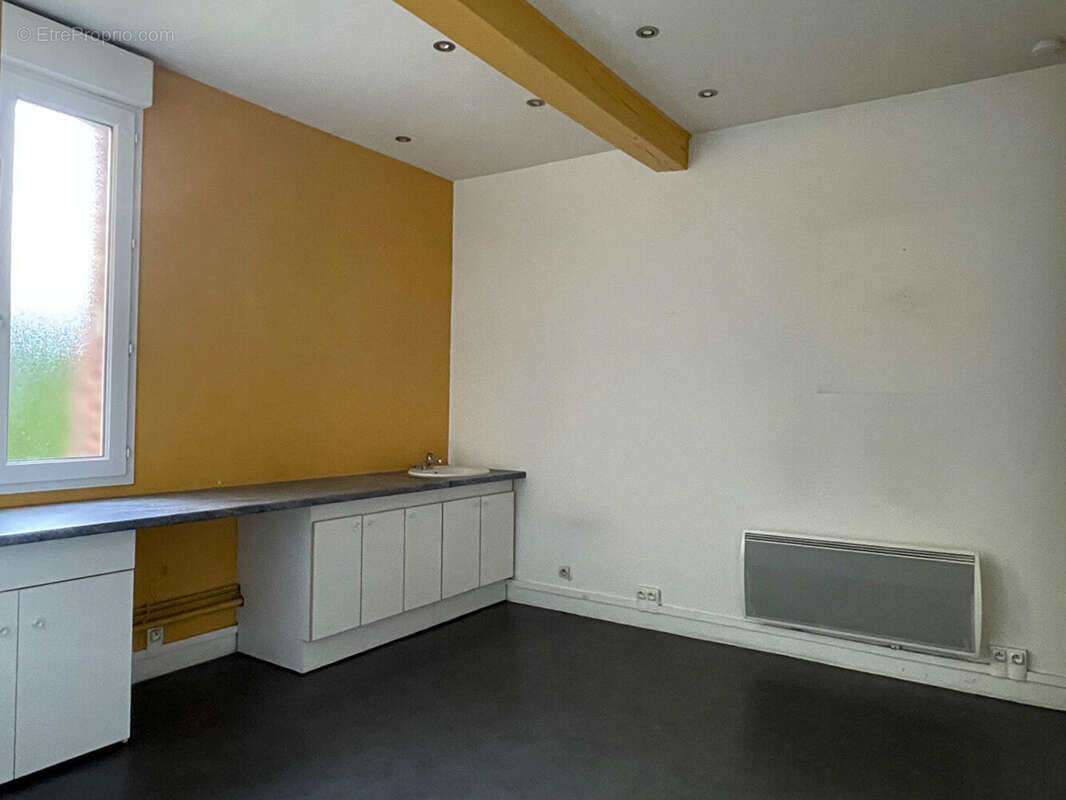 Maison à LA SAUSSAYE