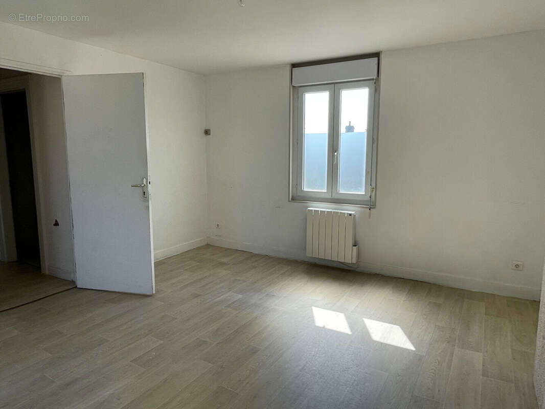 Maison à LA SAUSSAYE