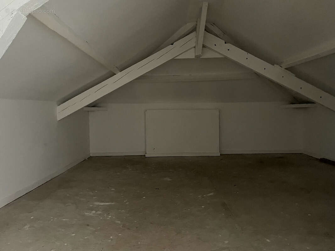 Maison à LA SAUSSAYE