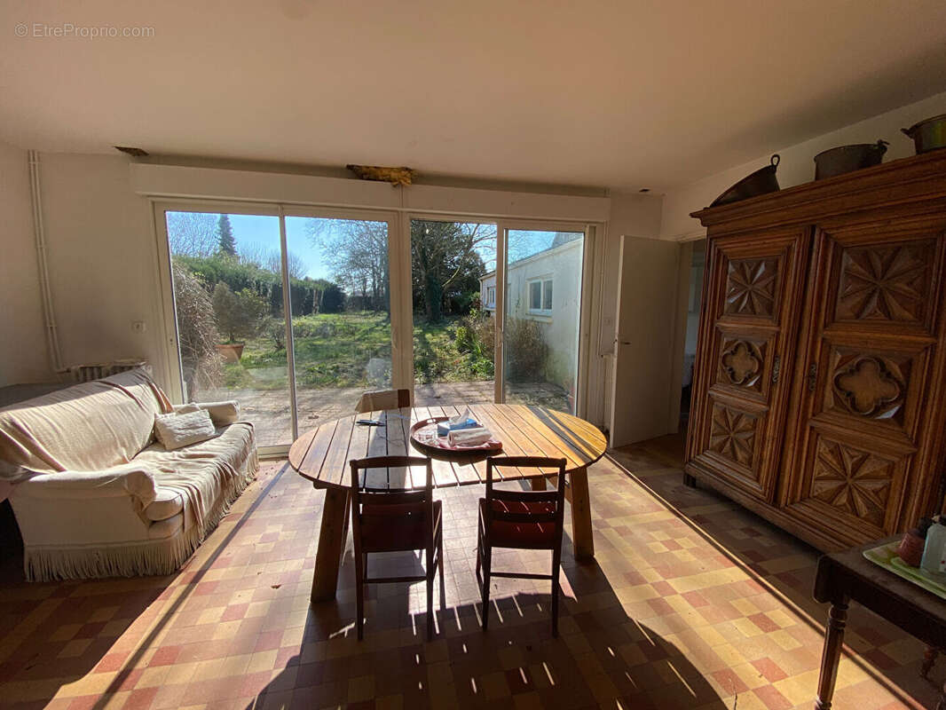 Maison à LA SAUSSAYE