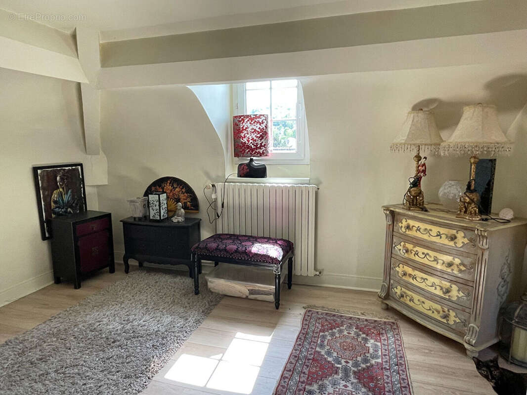 Maison à CAUDEBEC-LES-ELBEUF