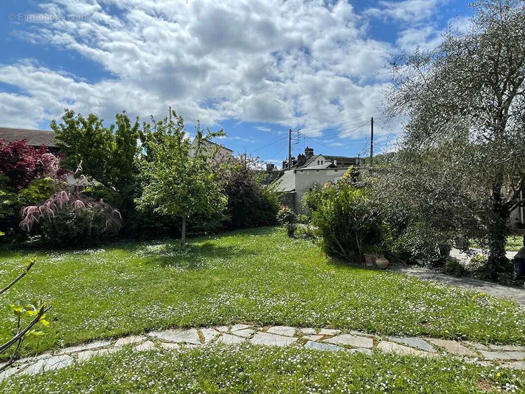 Maison à CAUDEBEC-LES-ELBEUF