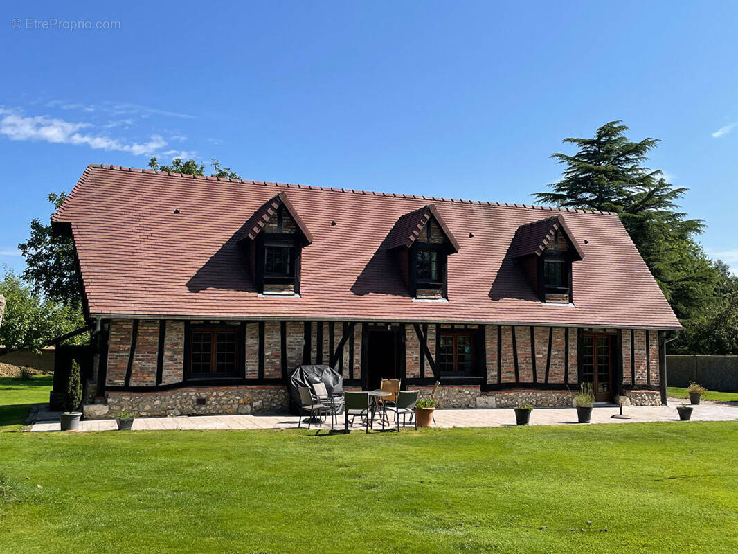 Maison à LE NEUBOURG