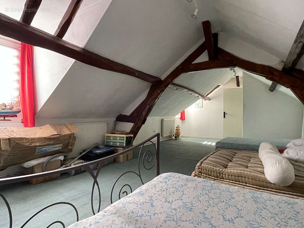 Maison à CAUDEBEC-LES-ELBEUF