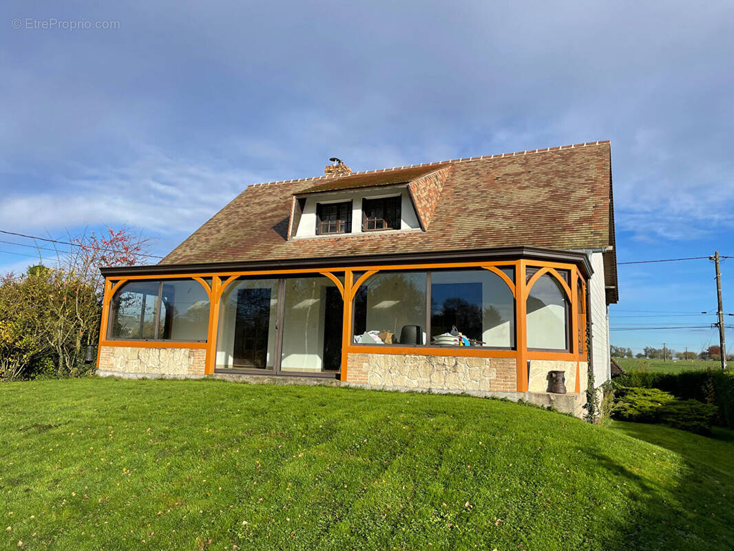 Maison à FOUQUEVILLE