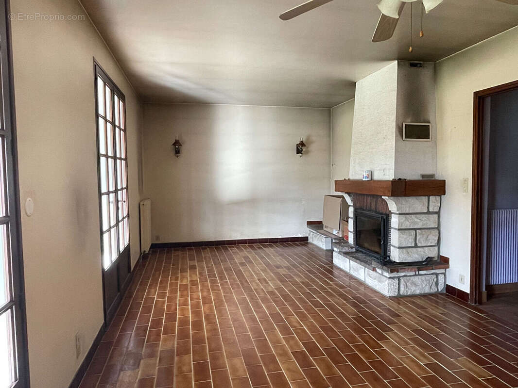 Maison à FOUQUEVILLE