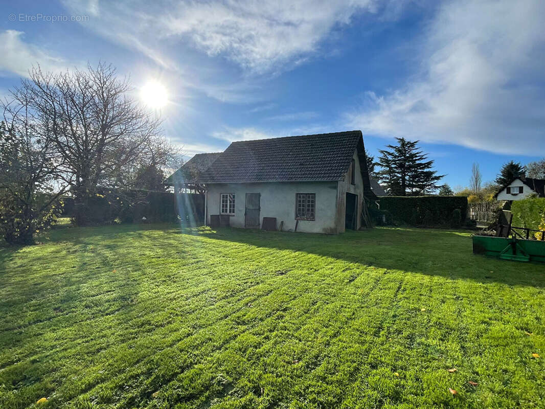 Maison à FOUQUEVILLE