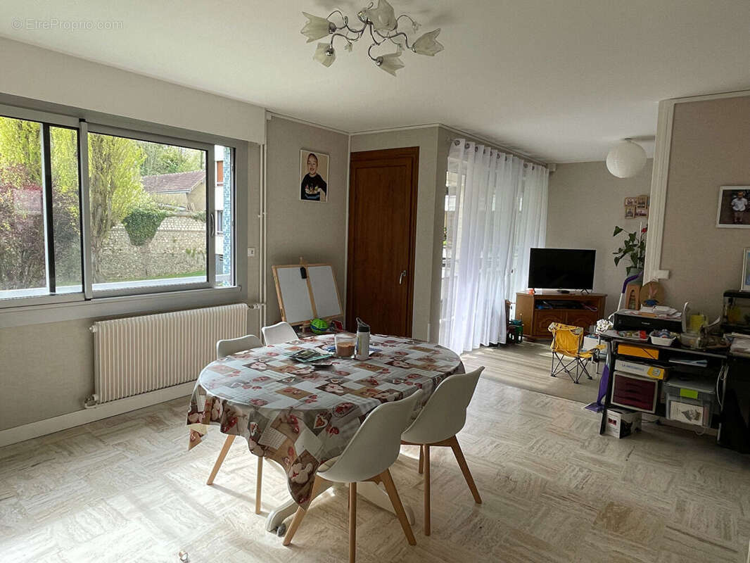 Appartement à CAUDEBEC-LES-ELBEUF