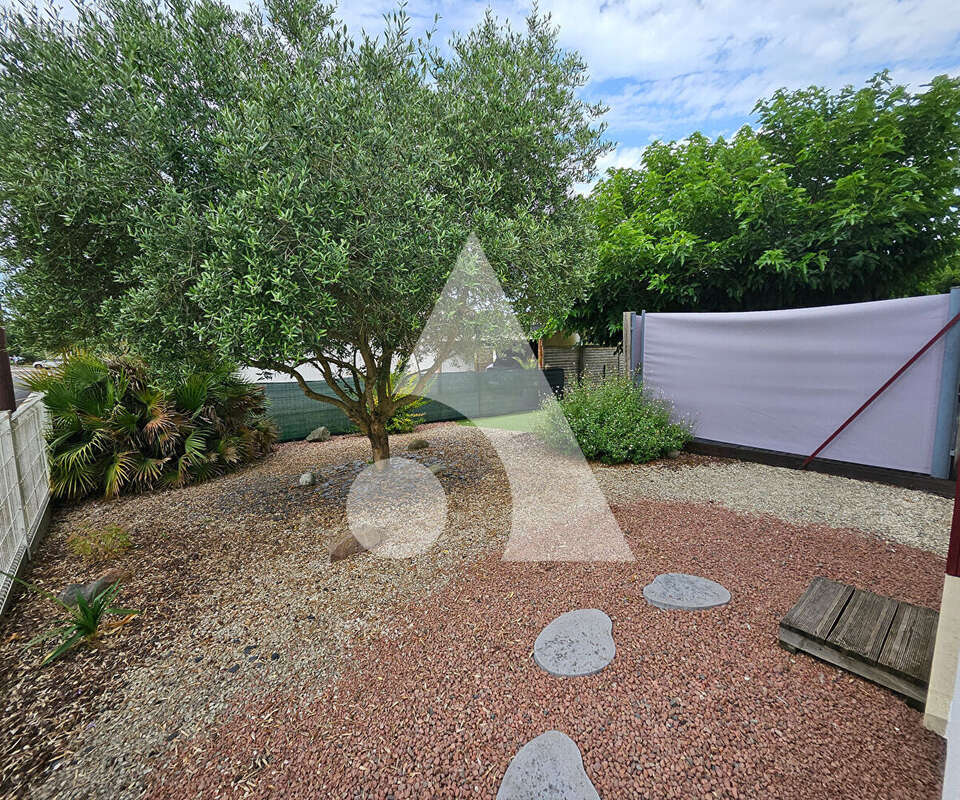 Maison à LES MATHES