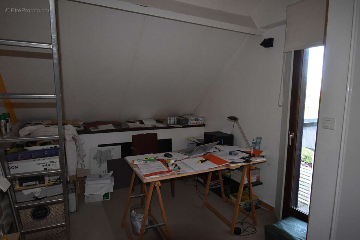 Maison à VARENNES-VAUZELLES