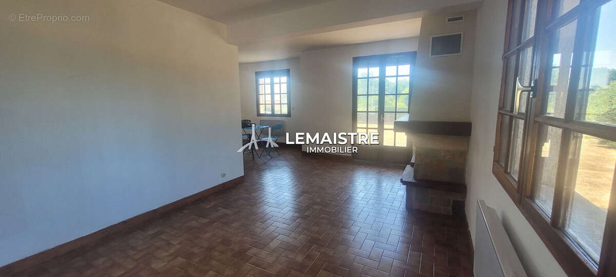 Maison à TRIQUERVILLE