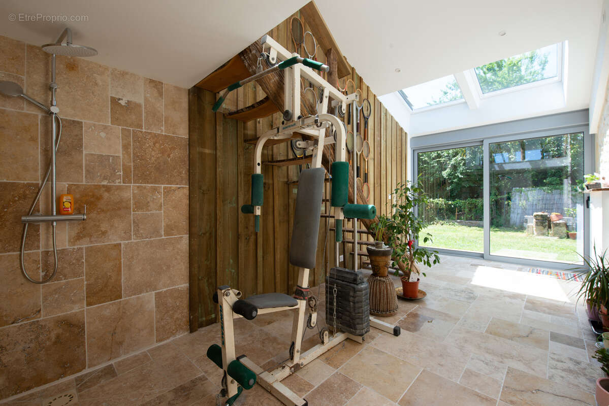 Maison à SAINT-CAPRAIS-DE-BORDEAUX