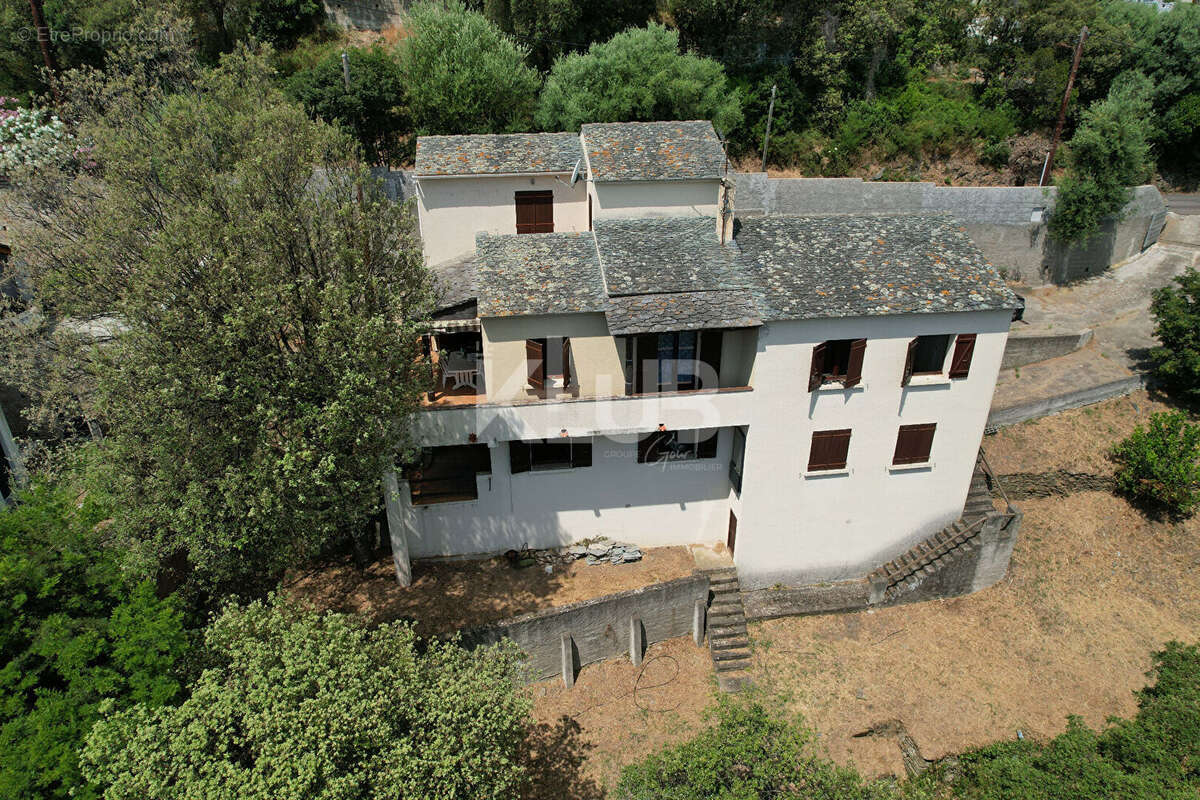 Maison à SANTA-MARIA-DI-LOTA