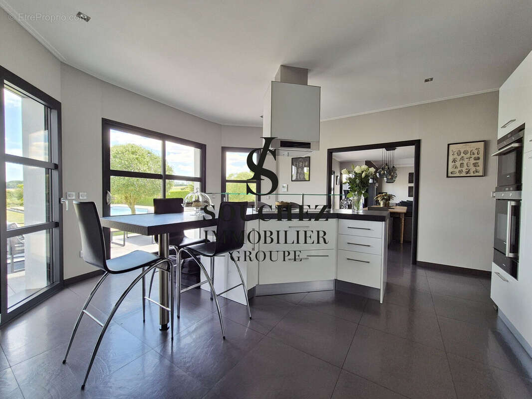 Maison à BOUVIGNY-BOYEFFLES