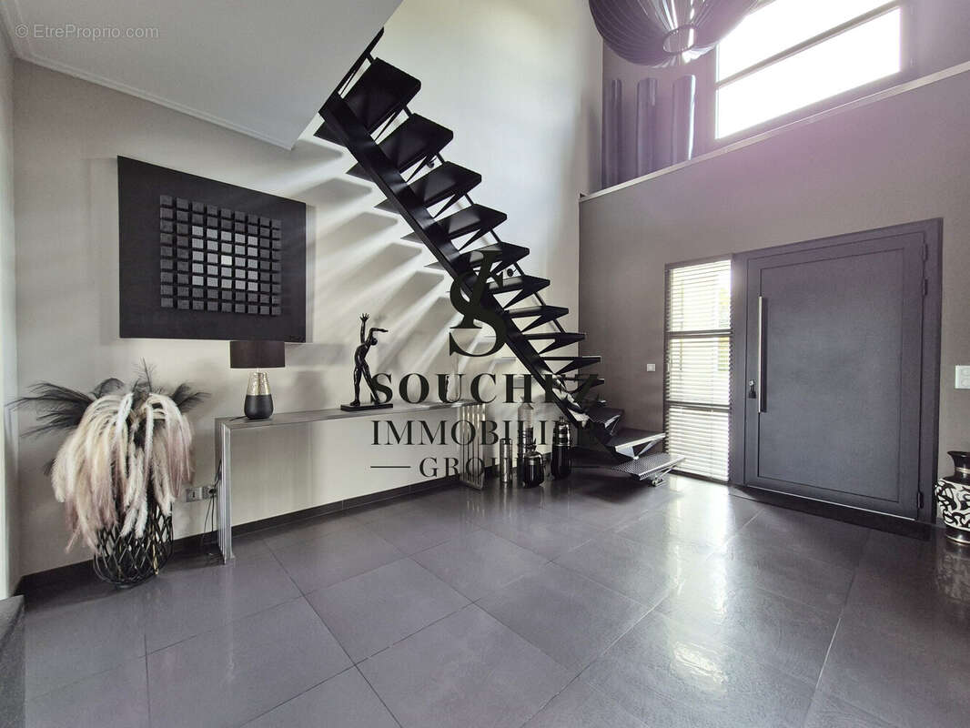 Maison à BOUVIGNY-BOYEFFLES