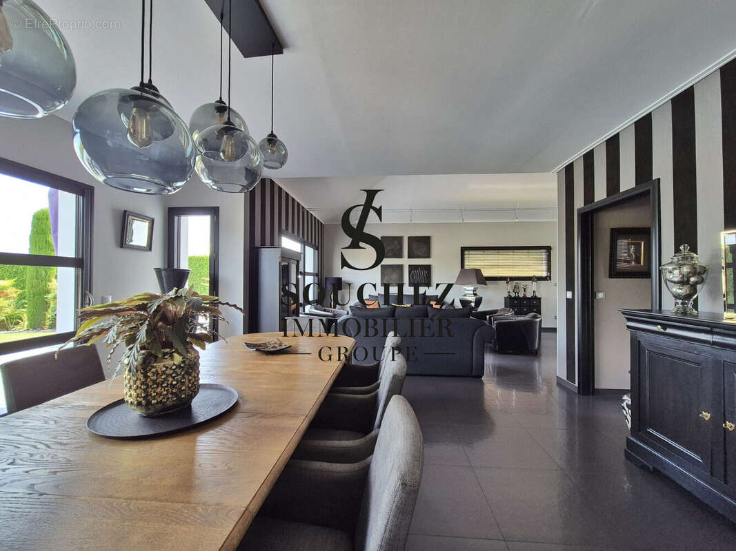 Maison à BOUVIGNY-BOYEFFLES