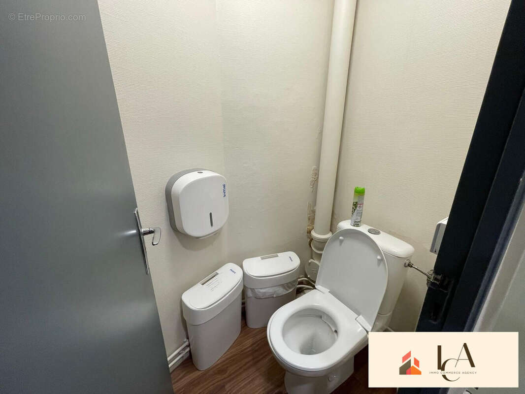 Commerce à PARIS-7E