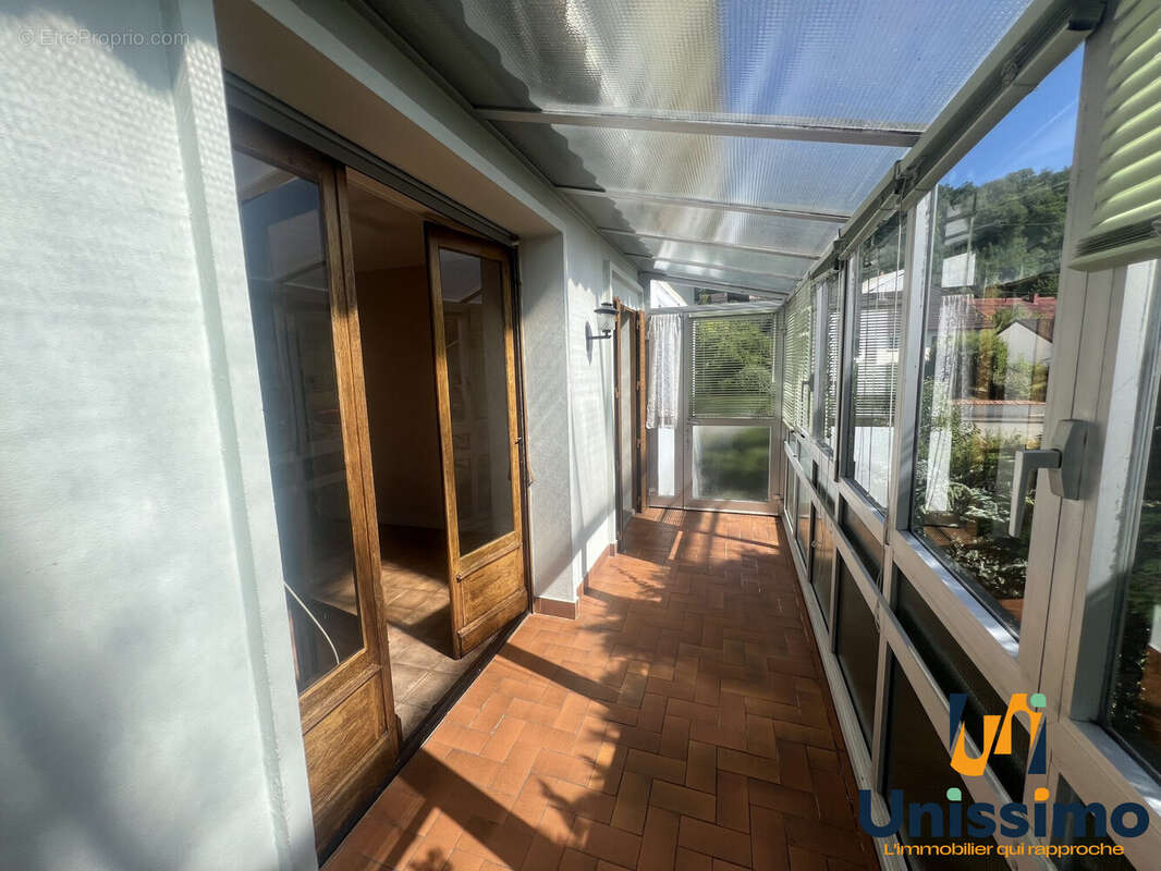 Maison à COLOMBIER-FONTAINE