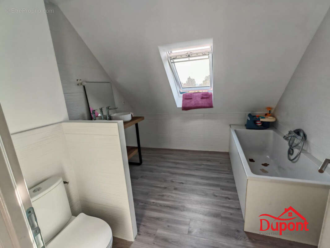 Maison à AIRON-NOTRE-DAME