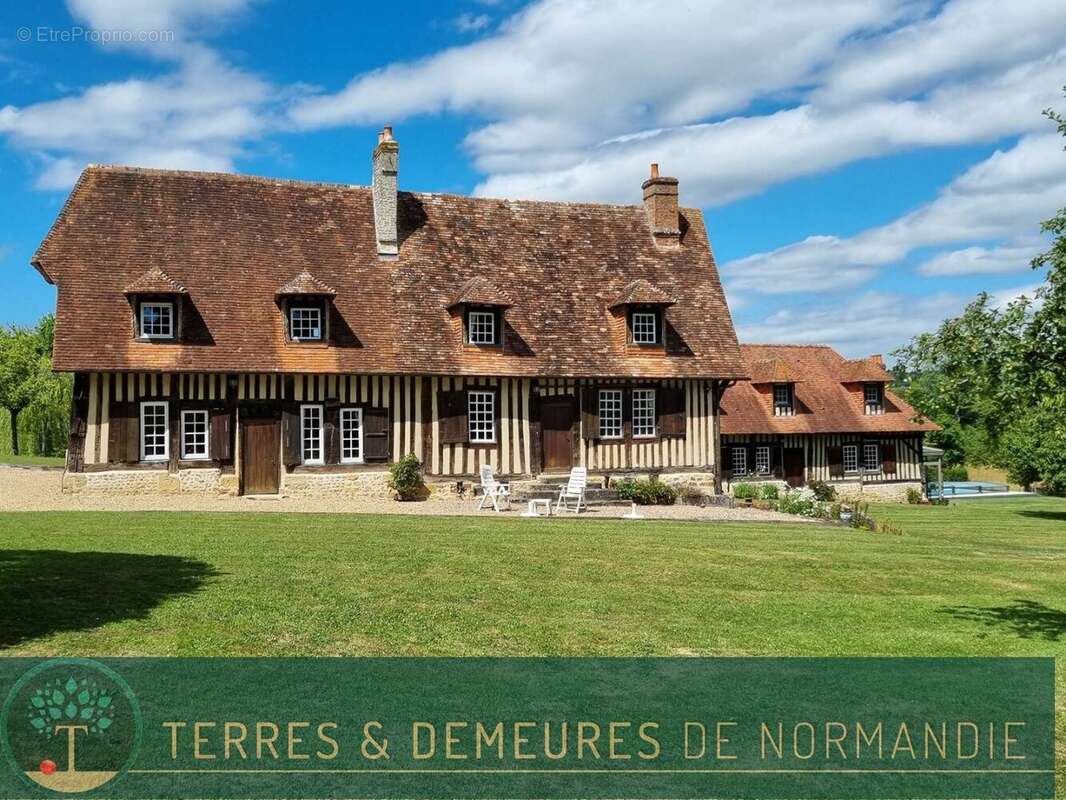 Maison à PONT-L&#039;EVEQUE