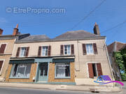 Façade avant - Appartement à NEUVY-SAINT-SEPULCHRE