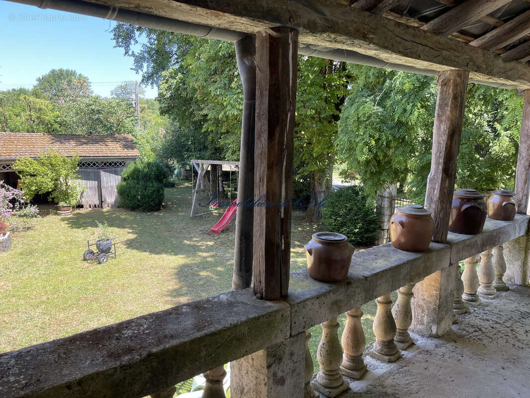 Maison à SAINT-JORY-LAS-BLOUX