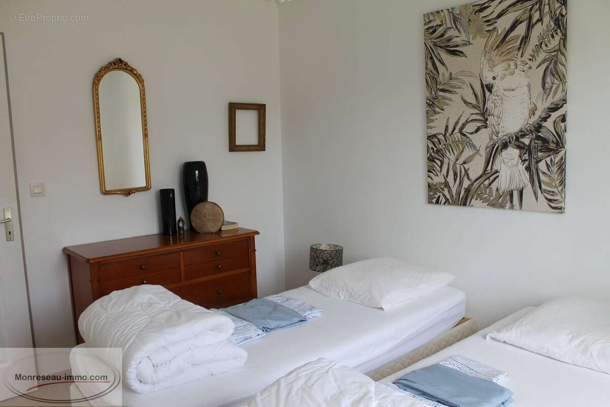 Maison à CHARNAY-LES-MACON