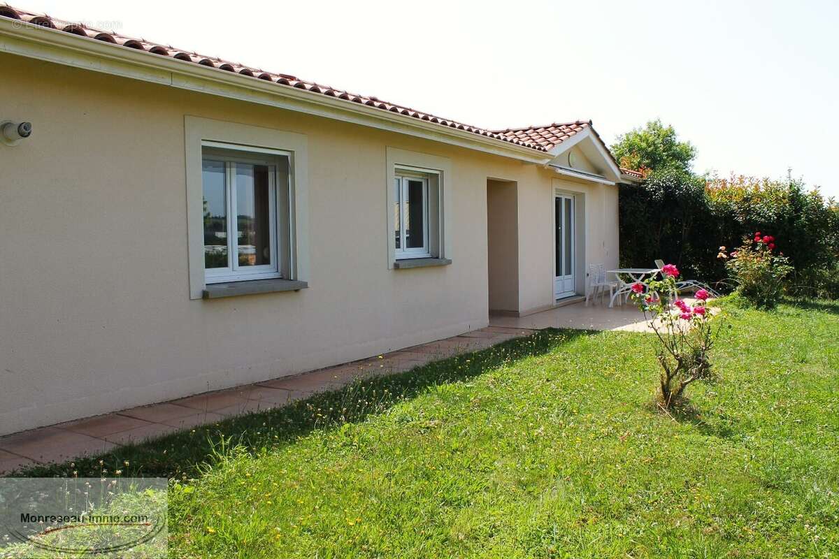 Maison à CHARNAY-LES-MACON
