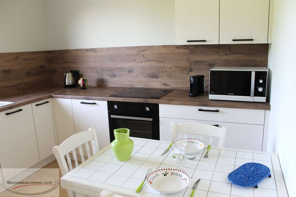 Maison à CHARNAY-LES-MACON