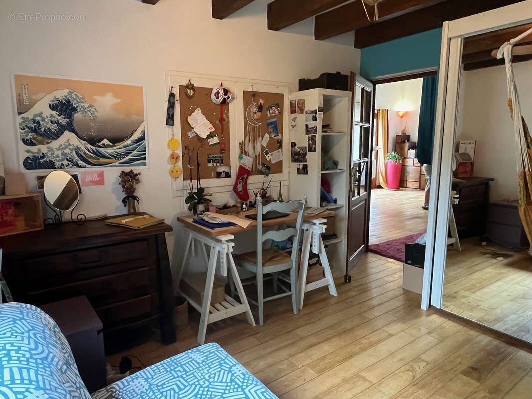 Maison à SAINT-CEZAIRE-SUR-SIAGNE