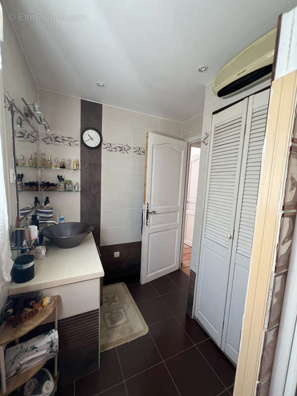 Maison à SAINT-JEANNET