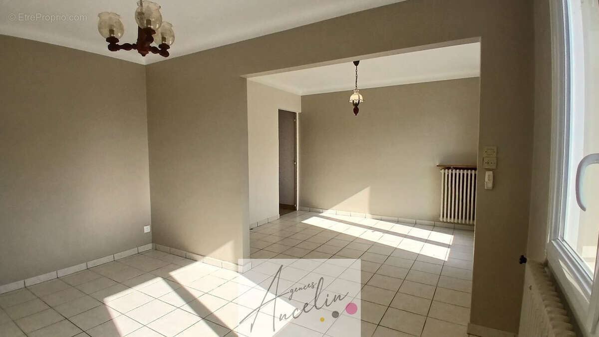 Maison à PONTCHATEAU