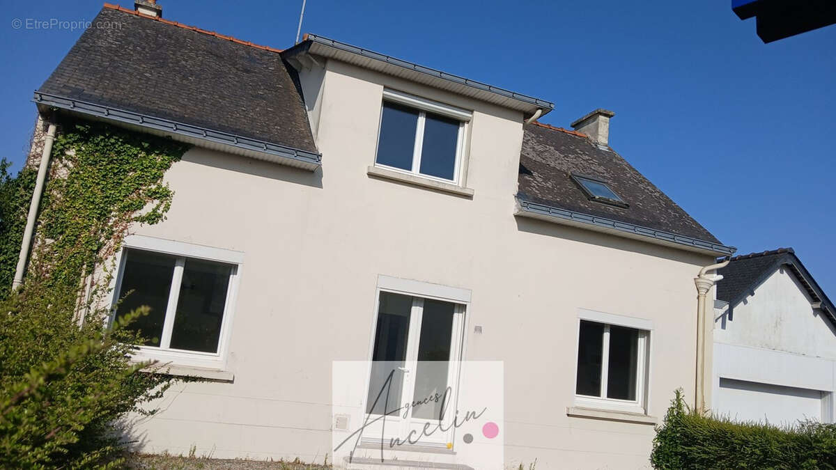 Maison à PONTCHATEAU