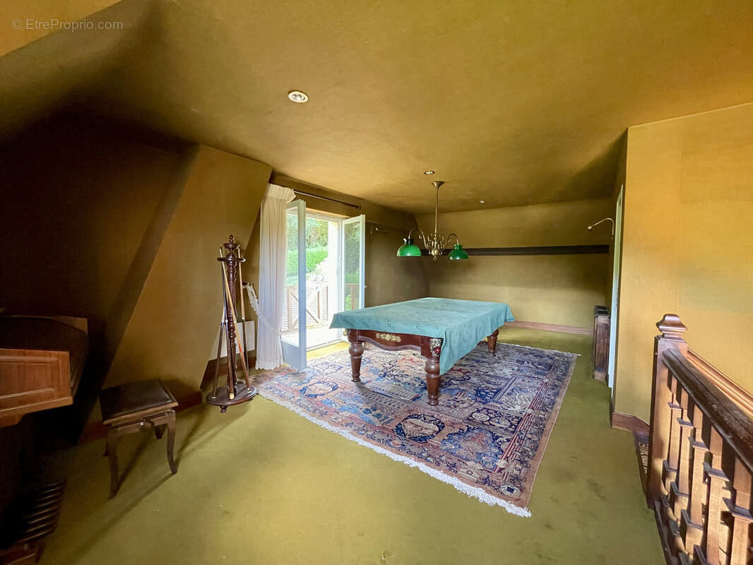 Maison à SAINT-OUEN-DU-TILLEUL