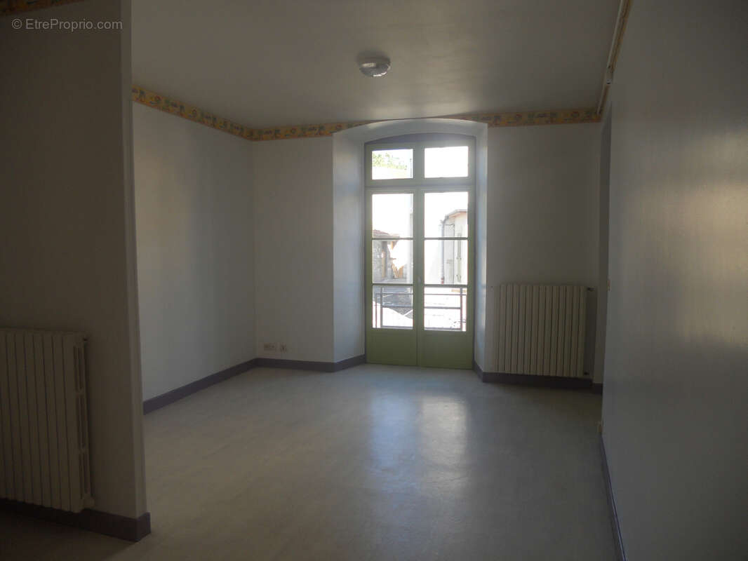 Maison à VILLEFRANCHE-DE-ROUERGUE