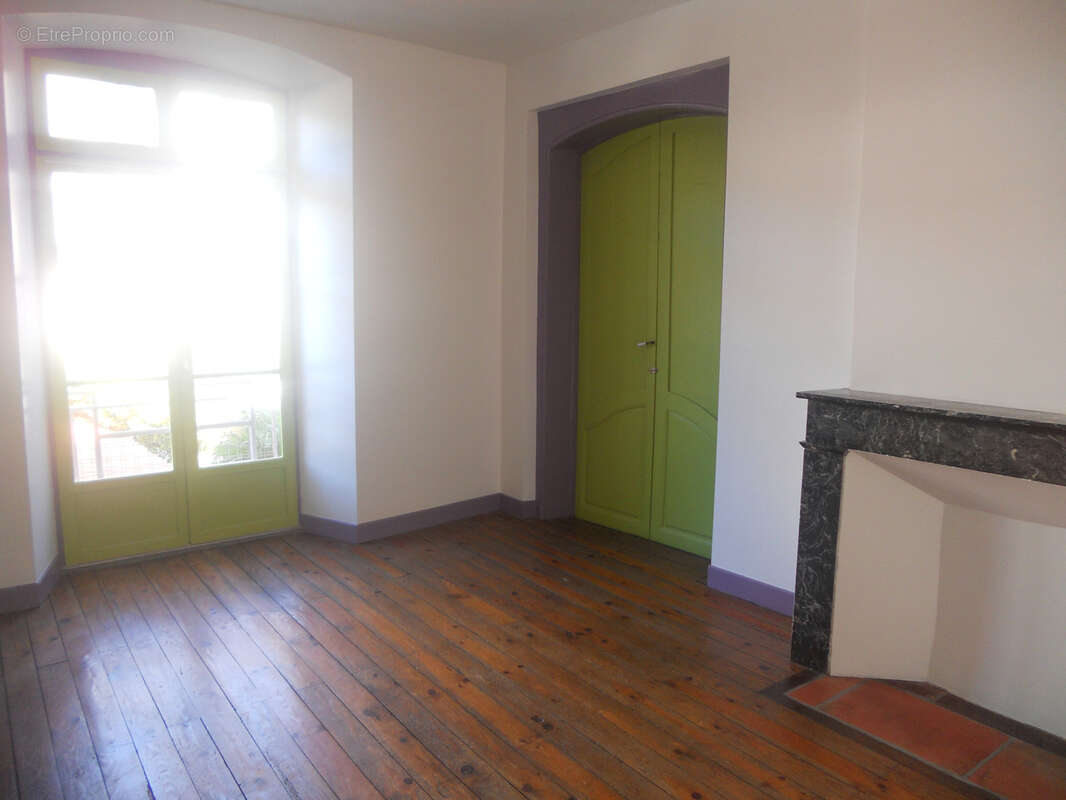 Maison à VILLEFRANCHE-DE-ROUERGUE